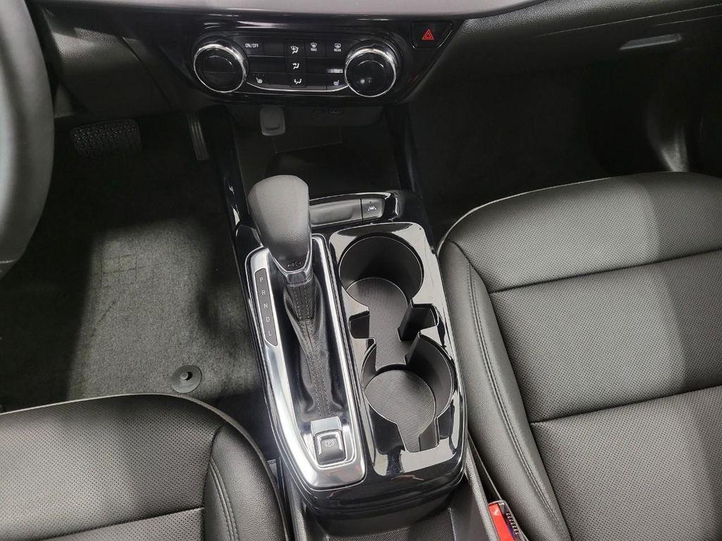 used 2025 Chevrolet Trax car, priced at $24,998