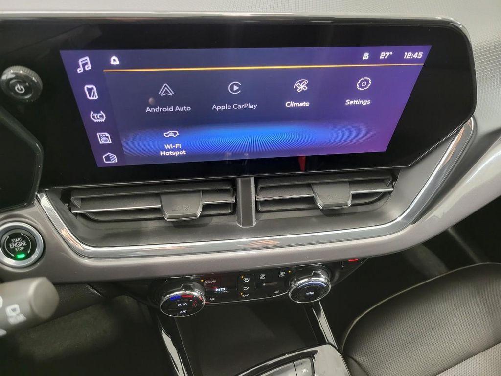 used 2025 Chevrolet Trax car, priced at $24,998