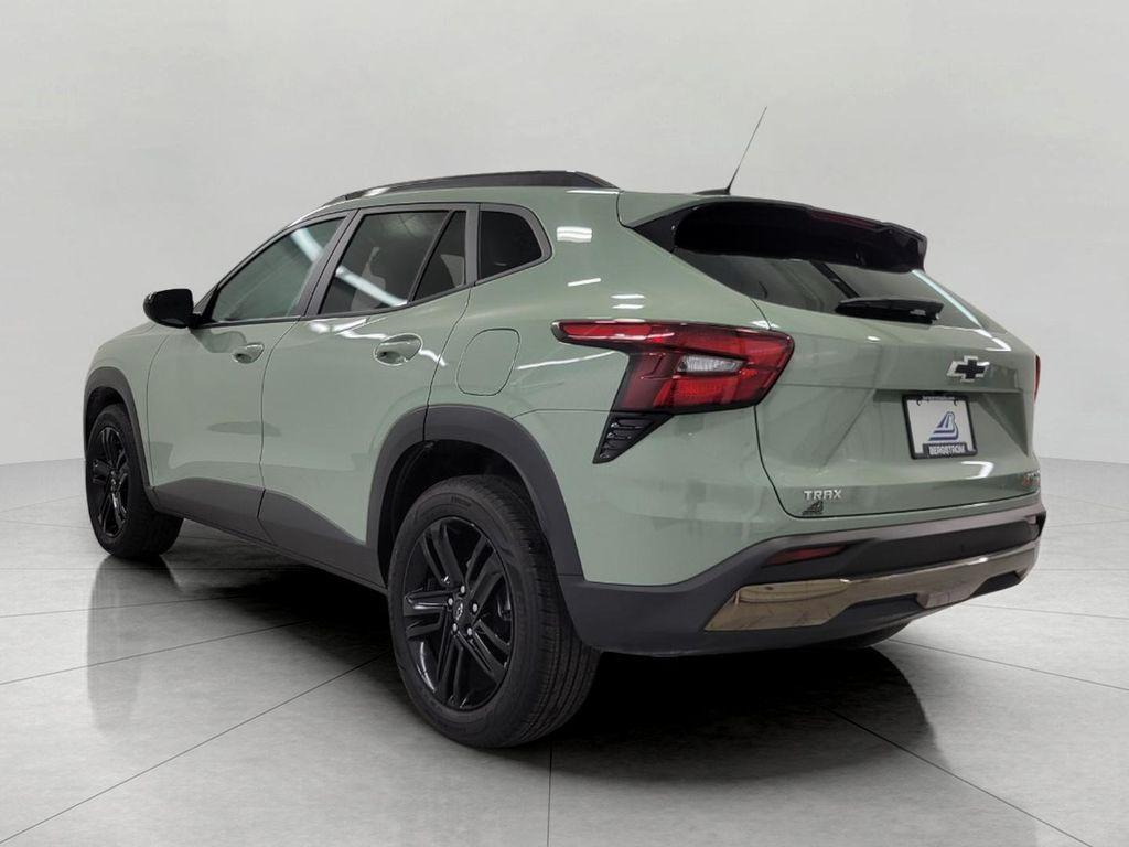 used 2025 Chevrolet Trax car, priced at $24,998