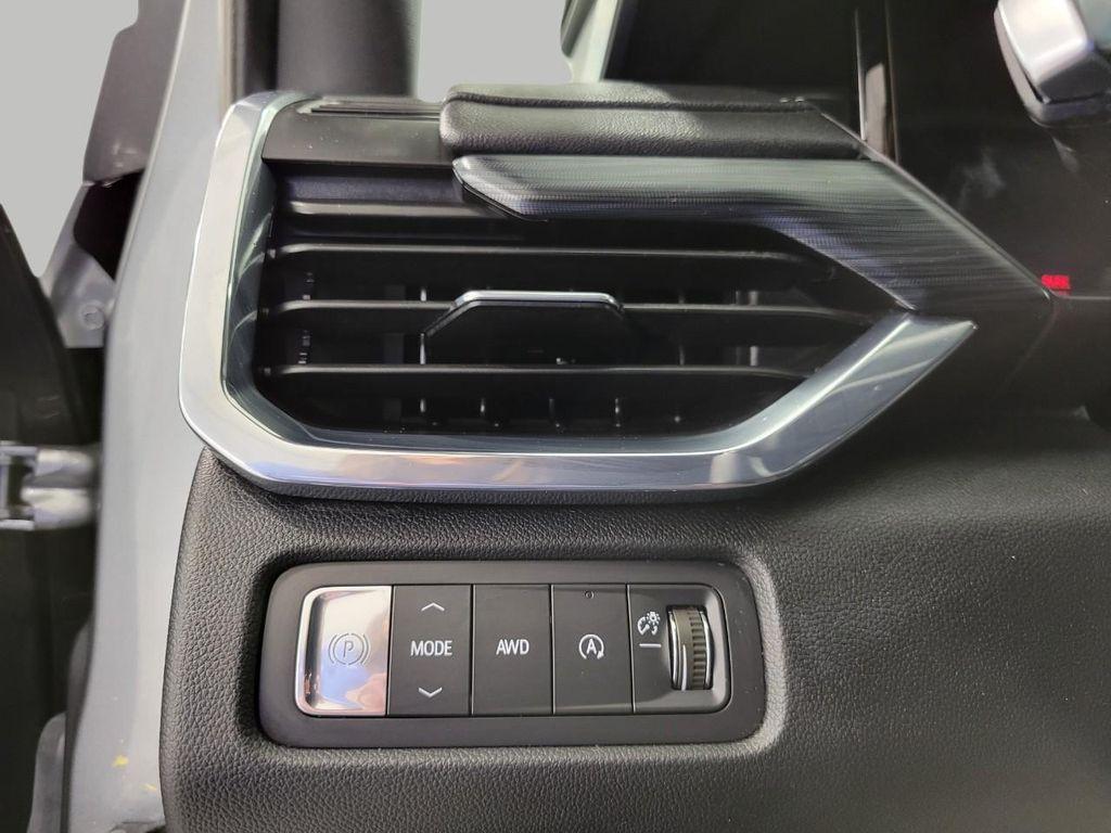 used 2025 GMC Acadia car, priced at $35,905