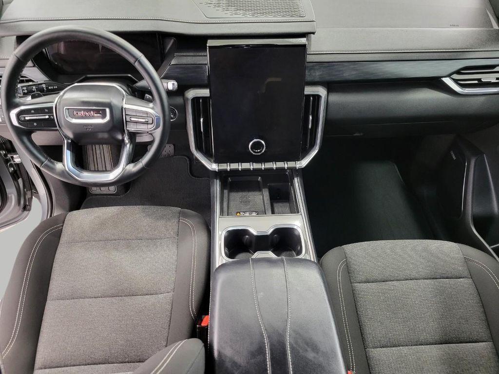 used 2025 GMC Acadia car, priced at $35,905