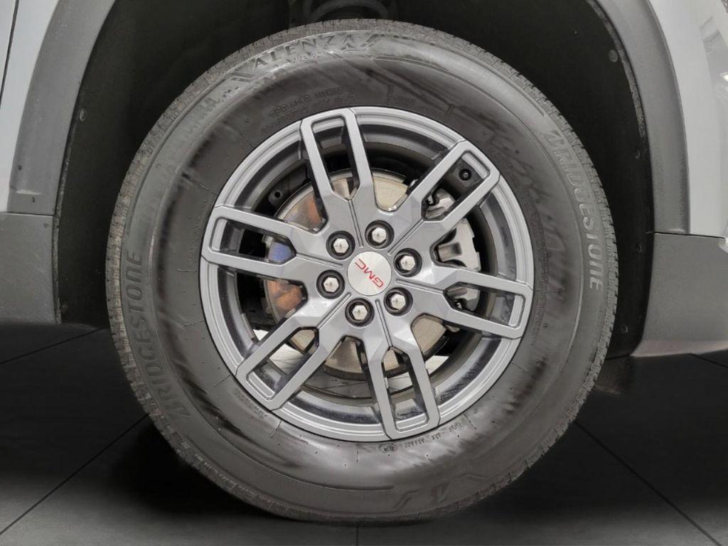 used 2025 GMC Acadia car, priced at $35,905