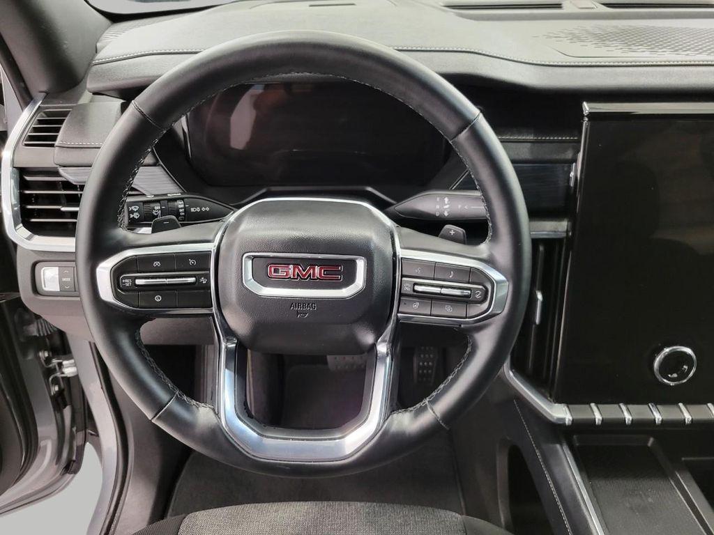 used 2025 GMC Acadia car, priced at $35,905