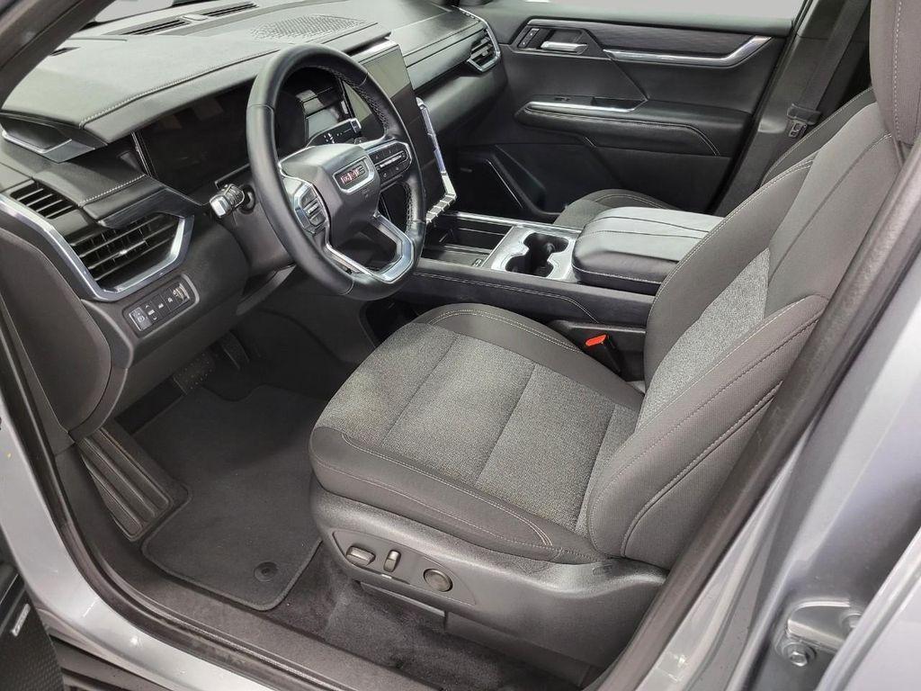 used 2025 GMC Acadia car, priced at $35,905