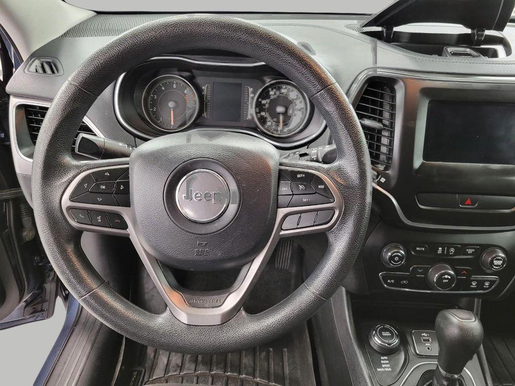 used 2019 Jeep Cherokee car, priced at $10,997