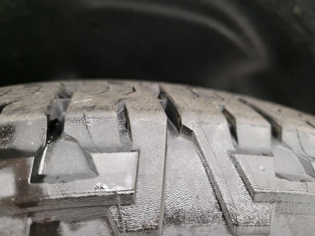 used 2019 Jeep Cherokee car, priced at $10,997