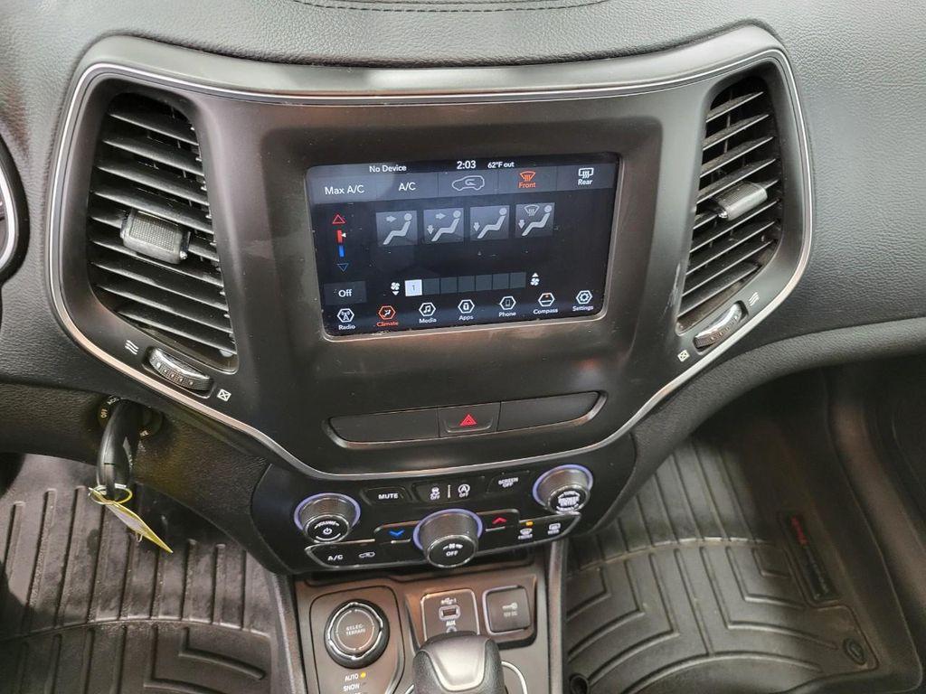 used 2019 Jeep Cherokee car, priced at $10,997