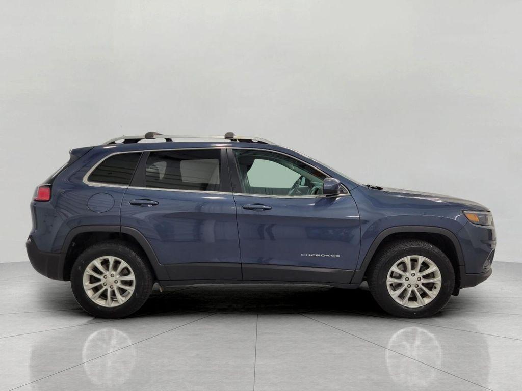 used 2019 Jeep Cherokee car, priced at $10,997