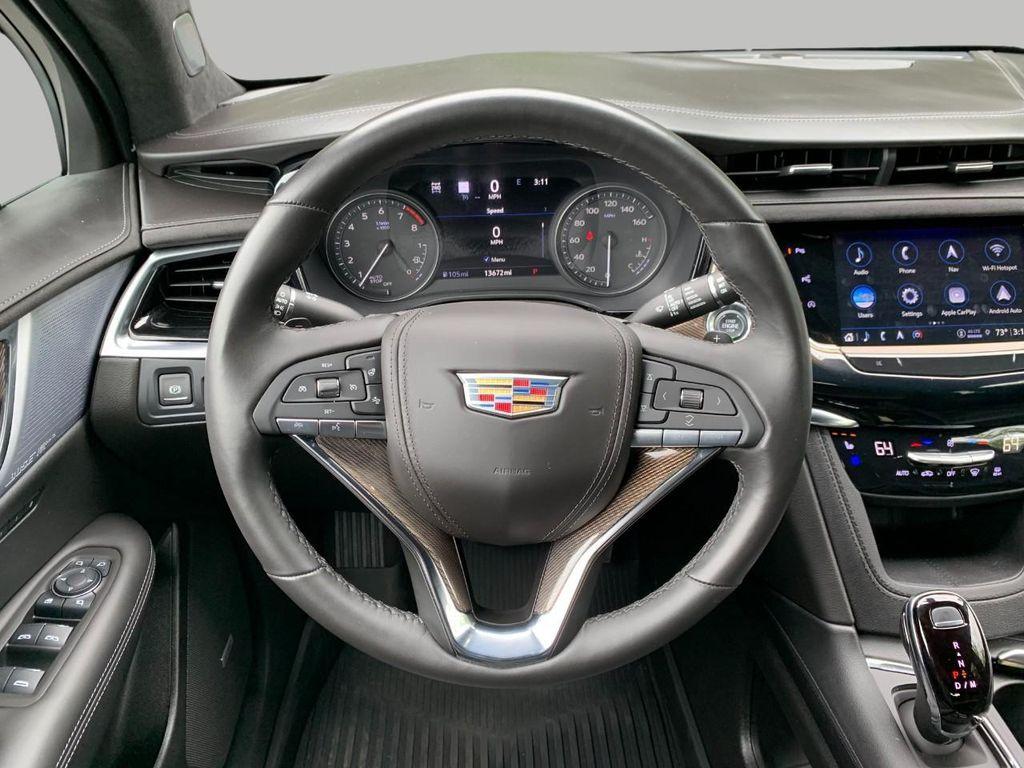 used 2024 Cadillac XT6 car, priced at $45,547