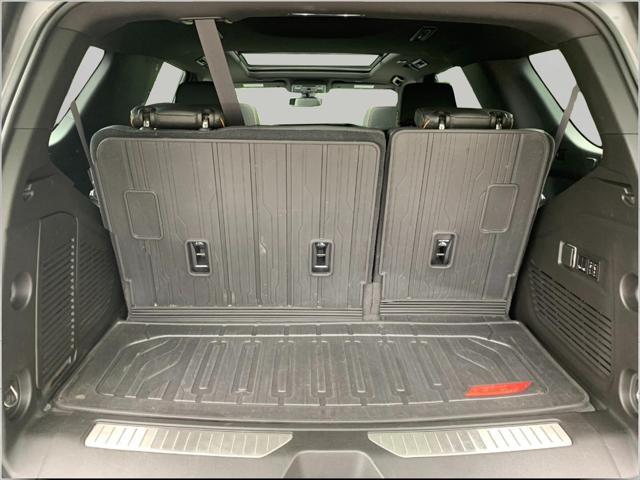used 2021 GMC Yukon car, priced at $45,163