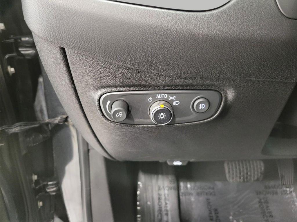 used 2021 Chevrolet Equinox car, priced at $18,423