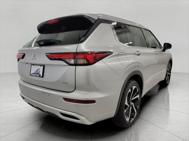 used 2024 Mitsubishi Outlander car, priced at $33,533