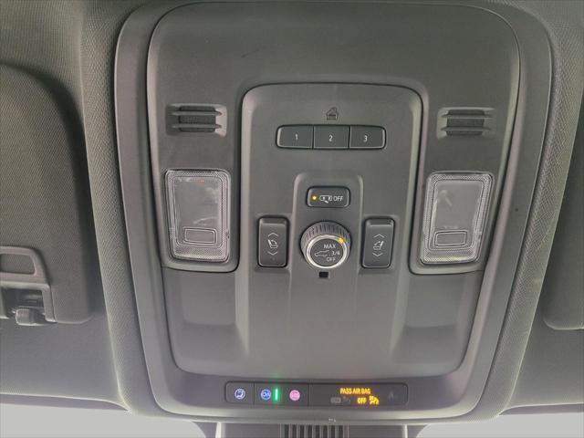 used 2023 GMC Yukon XL car, priced at $56,388