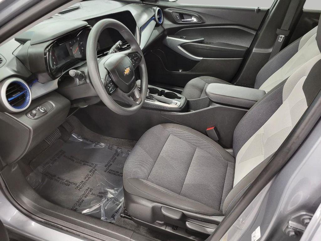 used 2024 Chevrolet Trax car, priced at $19,244