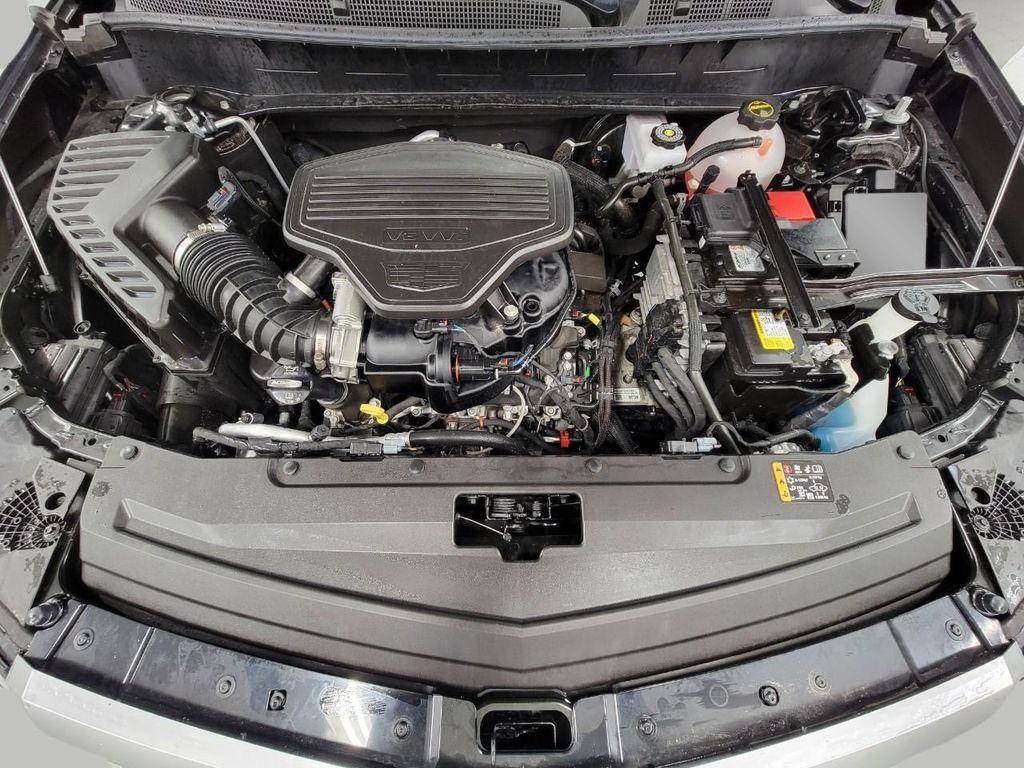 used 2024 Cadillac XT6 car, priced at $50,990