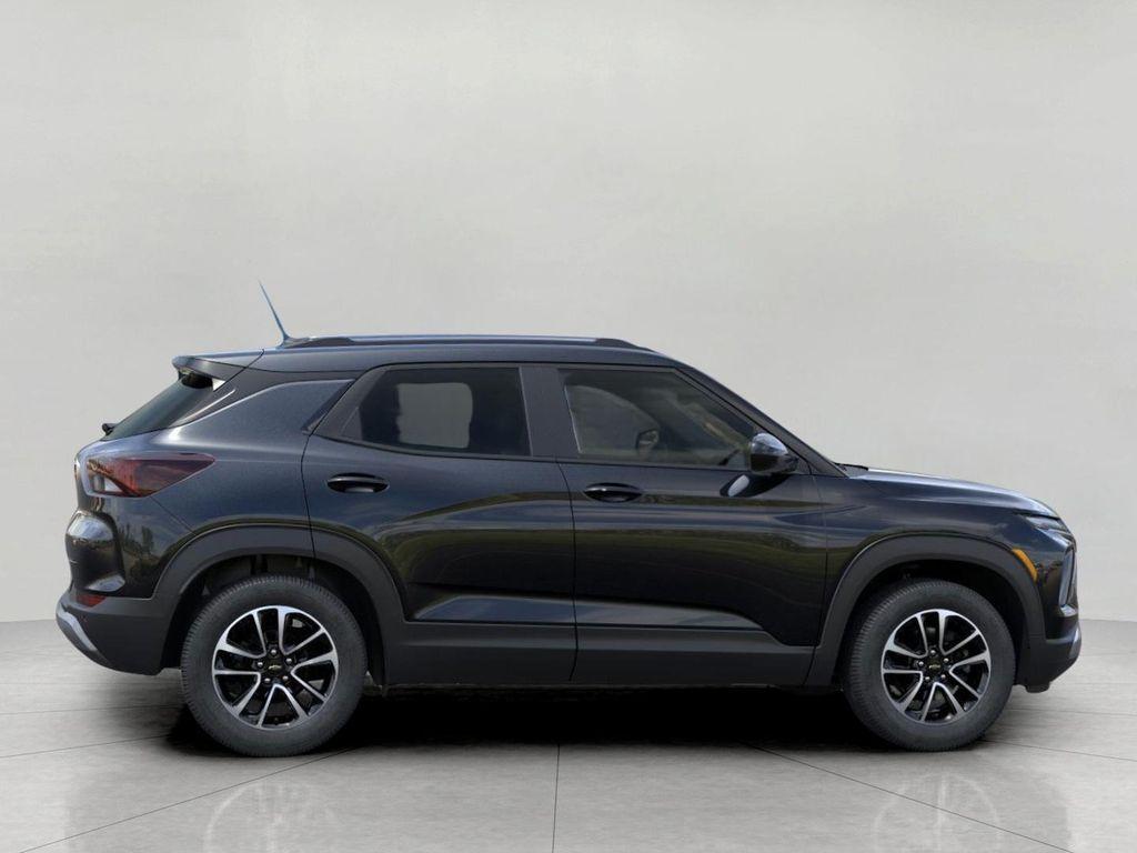 new 2026 Chevrolet TrailBlazer car, priced at $28,645