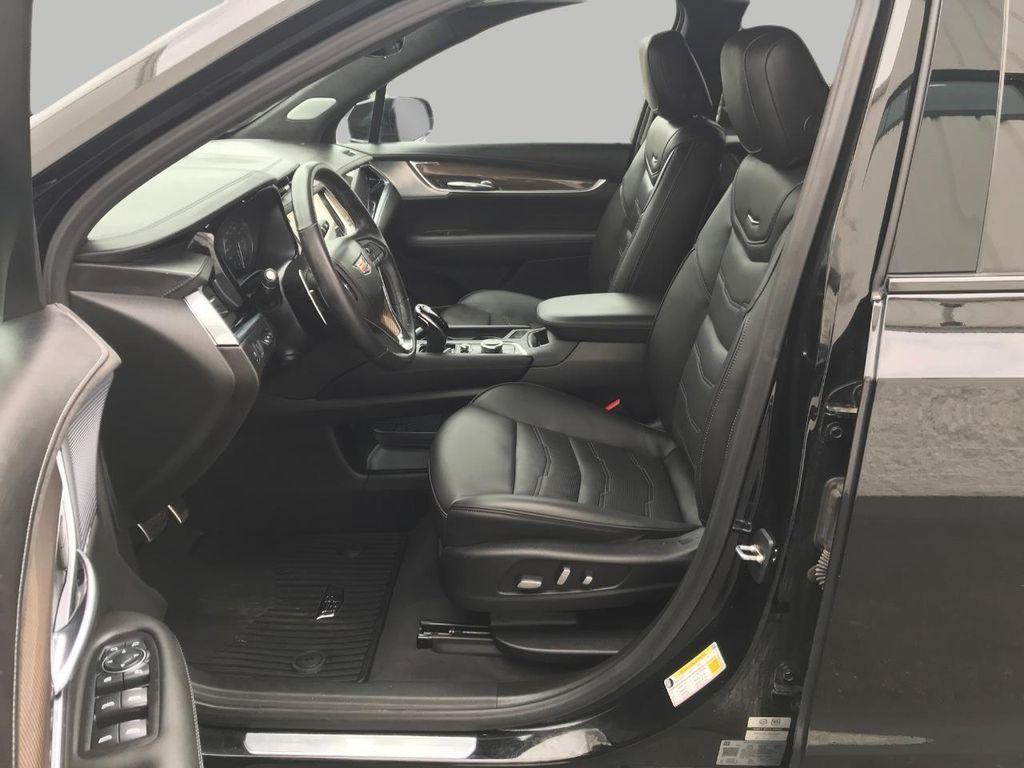 used 2024 Cadillac XT6 car, priced at $49,994