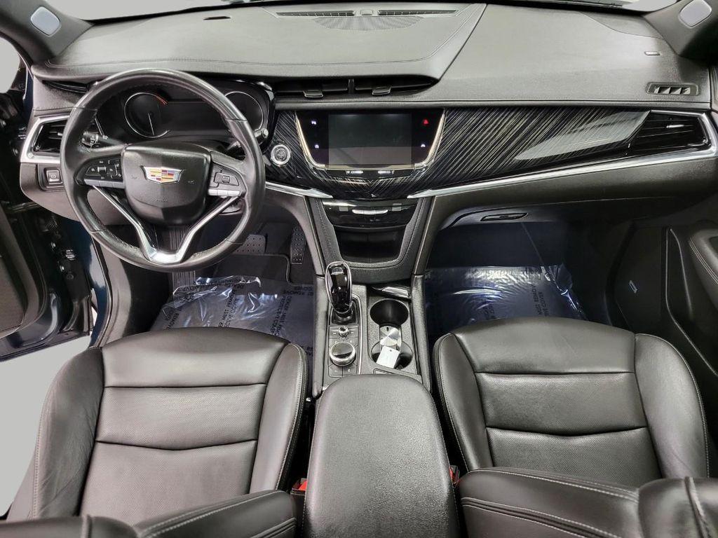 used 2025 Cadillac XT6 car, priced at $46,257