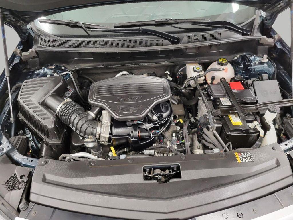 used 2025 Cadillac XT6 car, priced at $46,257