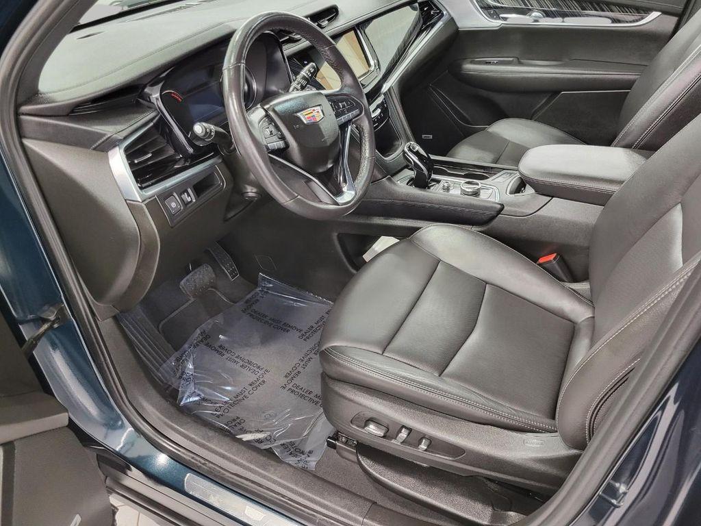 used 2025 Cadillac XT6 car, priced at $46,257