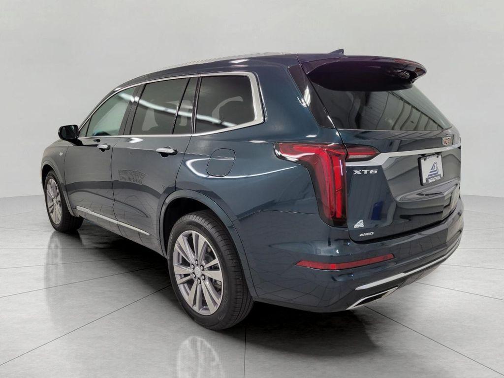 used 2025 Cadillac XT6 car, priced at $46,257