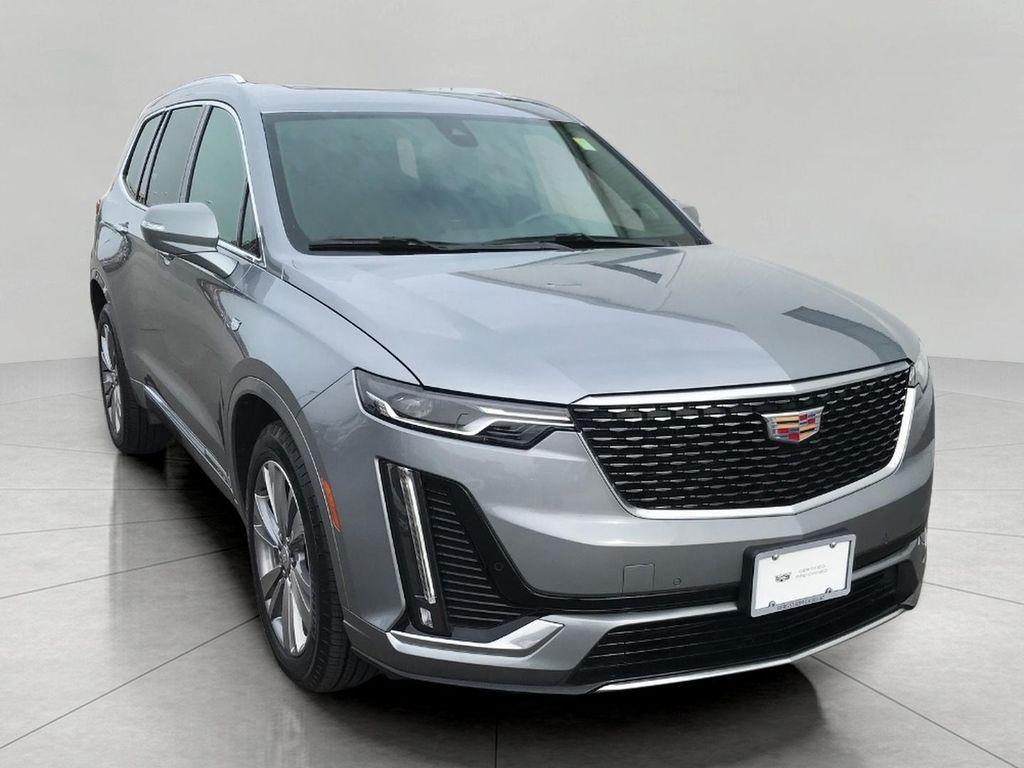 used 2025 Cadillac XT6 car, priced at $45,944