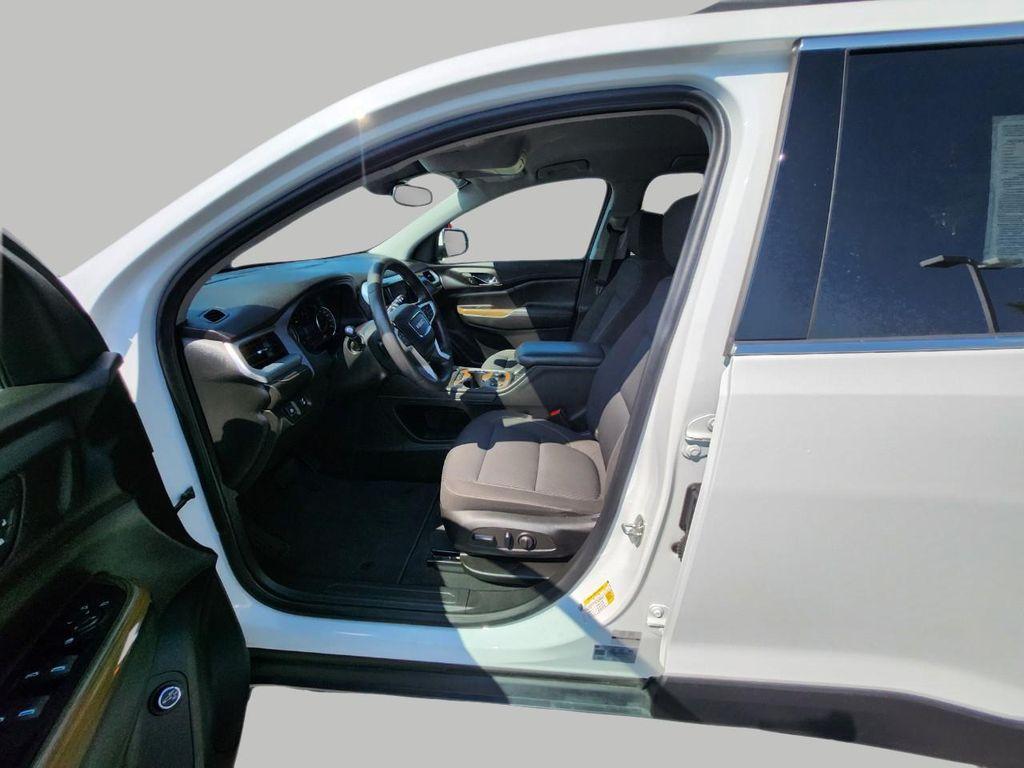 used 2023 GMC Acadia car, priced at $28,987