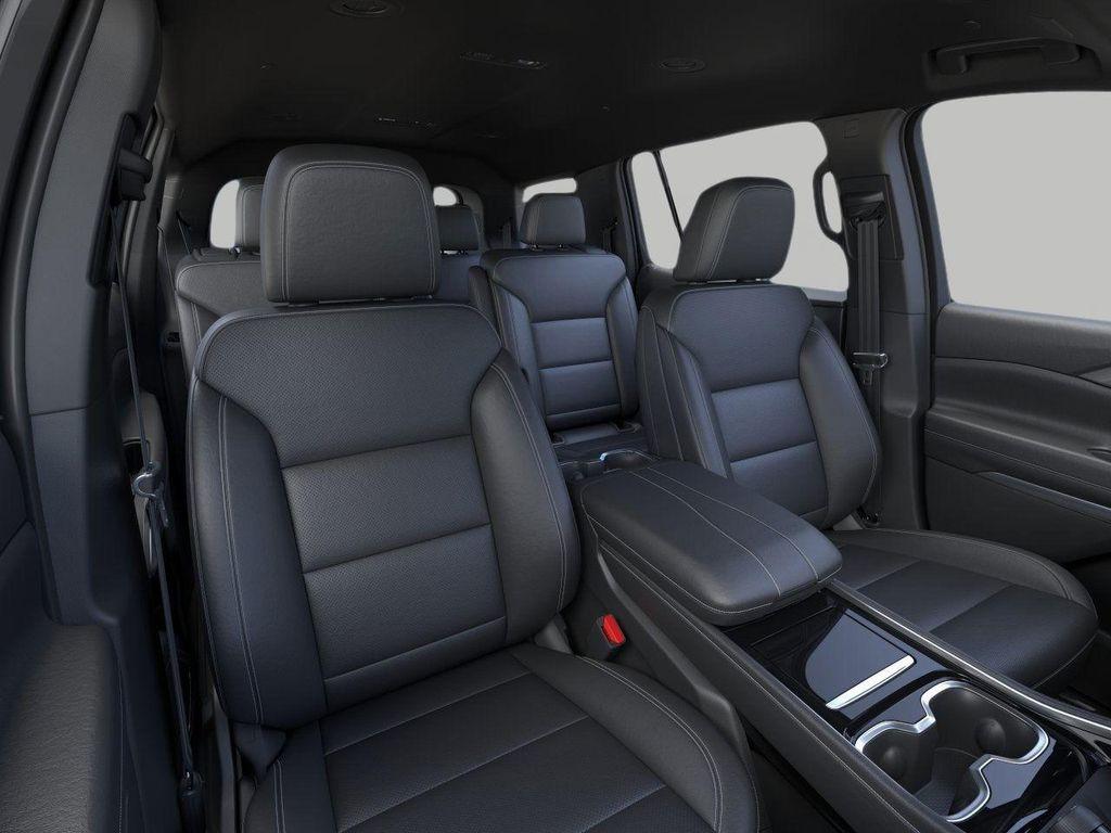 new 2026 Chevrolet Traverse car, priced at $46,124