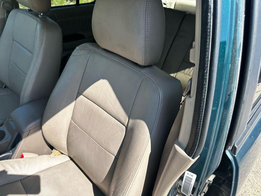 used 2001 Honda Passport car, priced at $5,995