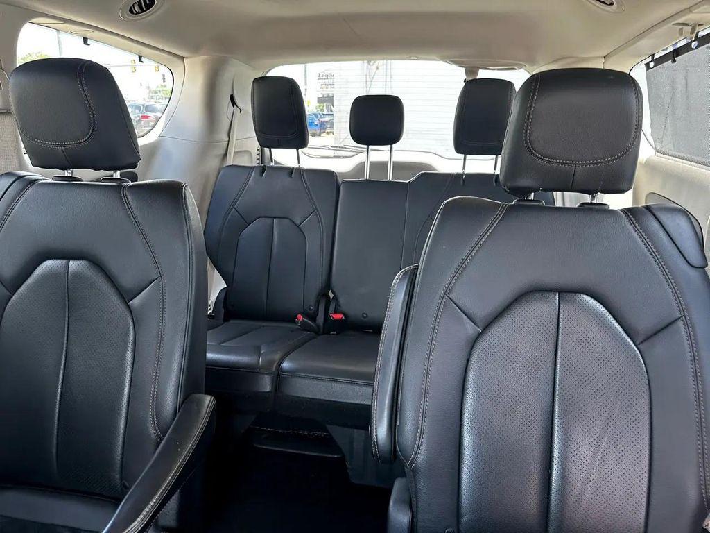 used 2020 Chrysler Pacifica car, priced at $17,995