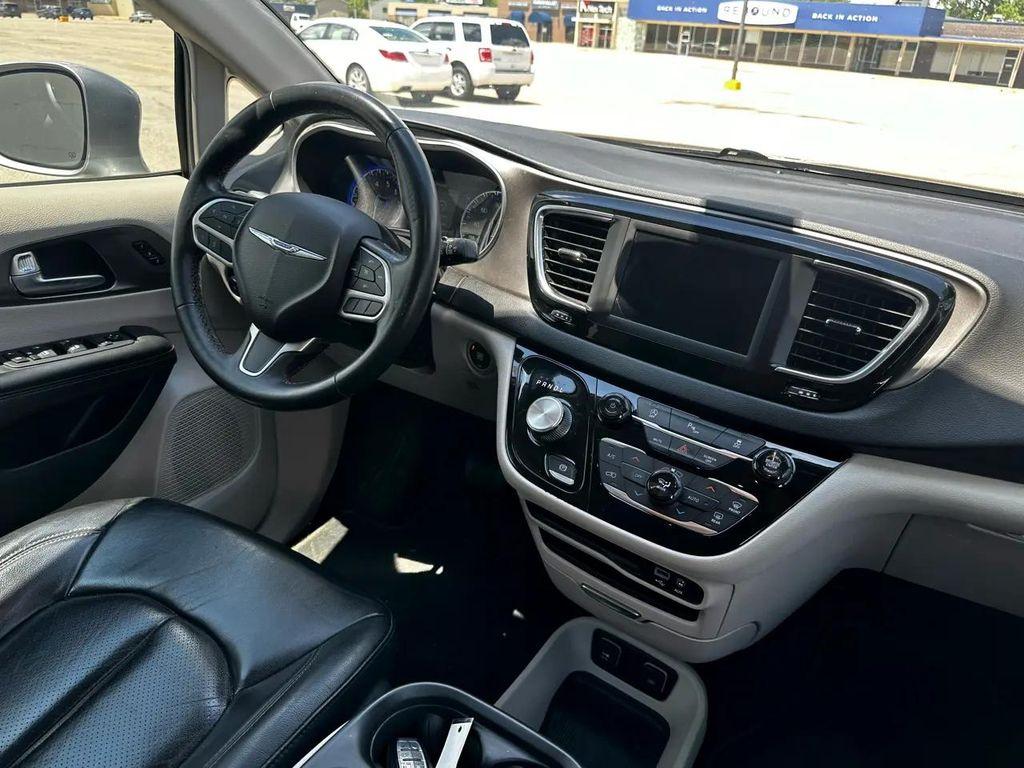 used 2020 Chrysler Pacifica car, priced at $17,995