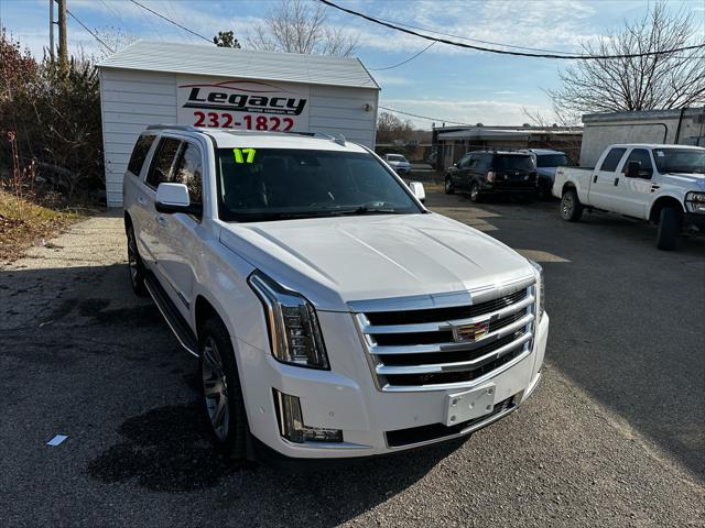 used 2017 Cadillac Escalade ESV car, priced at $26,995