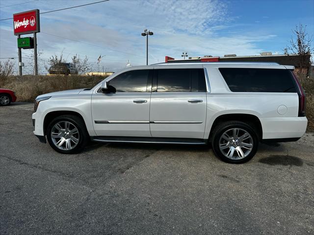 used 2017 Cadillac Escalade ESV car, priced at $26,995