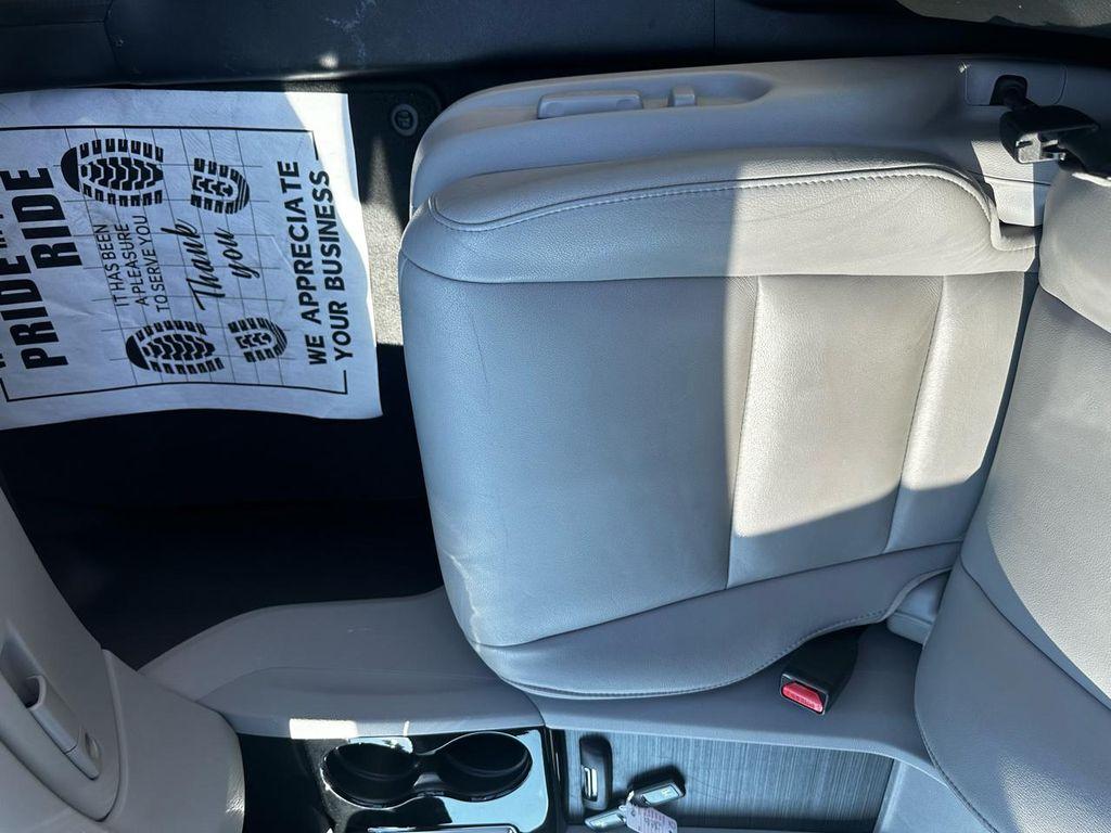 used 2016 Honda Pilot car, priced at $19,995