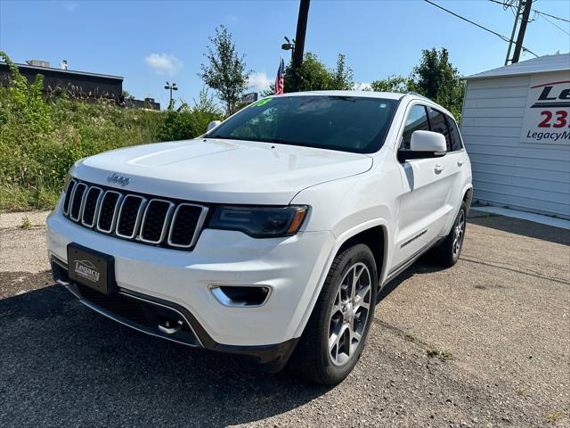 used 2018 Jeep Grand Cherokee car, priced at $19,995