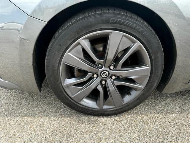 used 2019 Nissan Maxima car, priced at $16,495