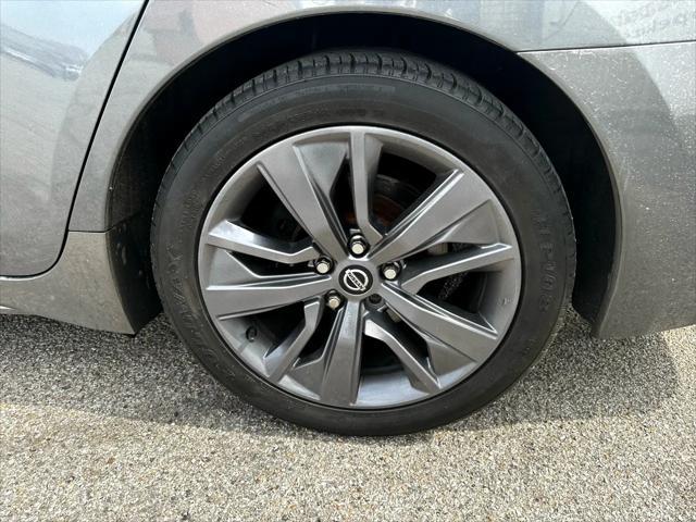 used 2019 Nissan Maxima car, priced at $16,495