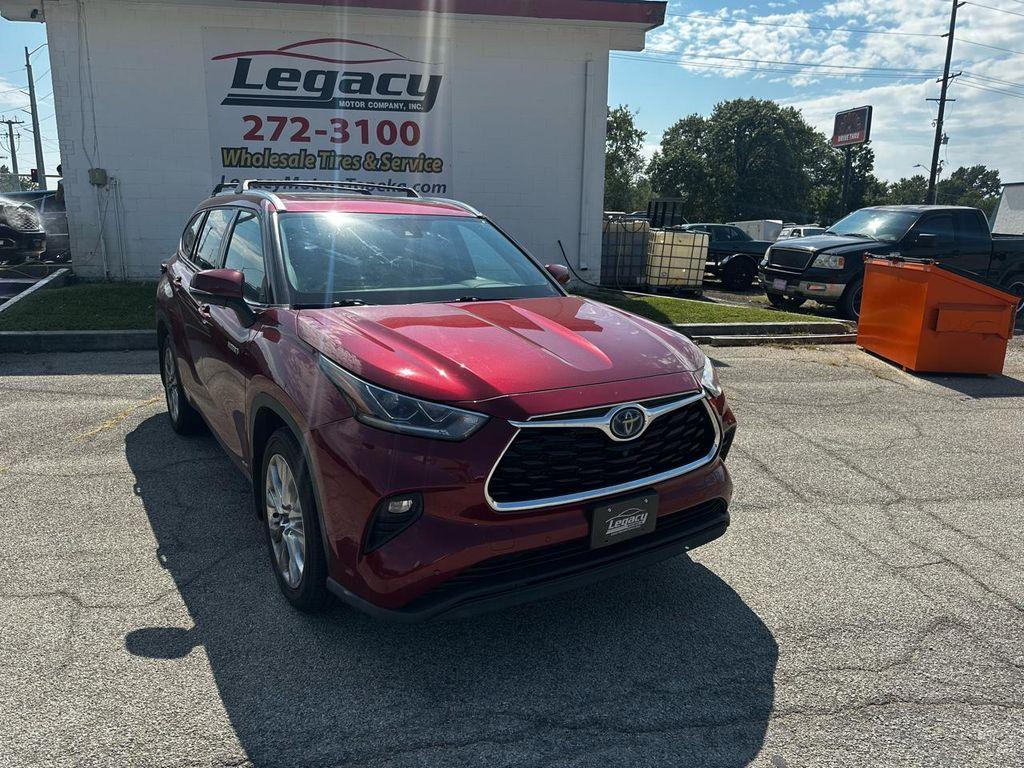 used 2021 Toyota Highlander Hybrid car, priced at $30,995