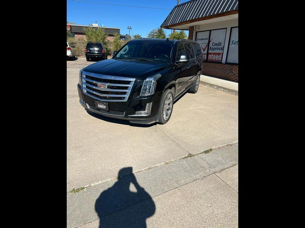 used 2018 Cadillac Escalade ESV car, priced at $29,995