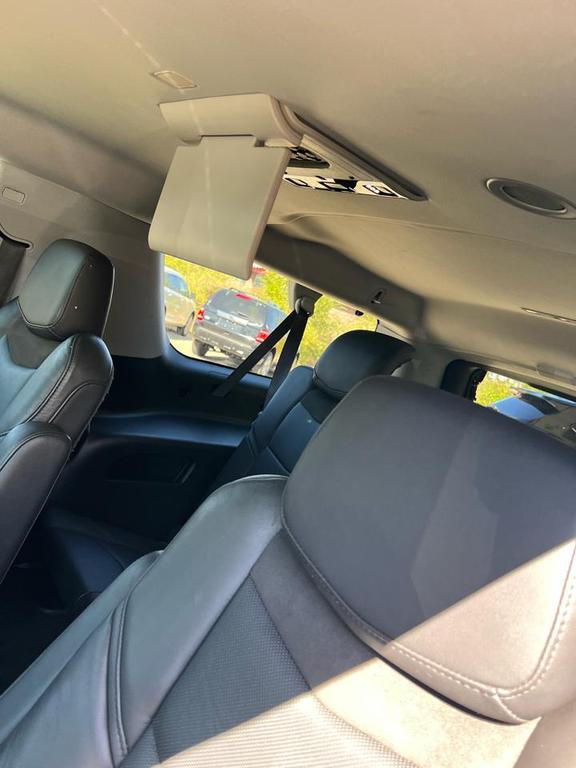 used 2018 Cadillac Escalade ESV car, priced at $29,995