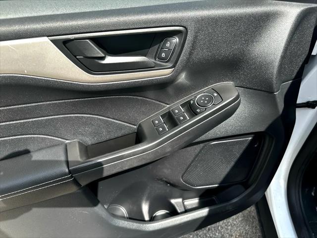 used 2022 Ford Escape car, priced at $17,995
