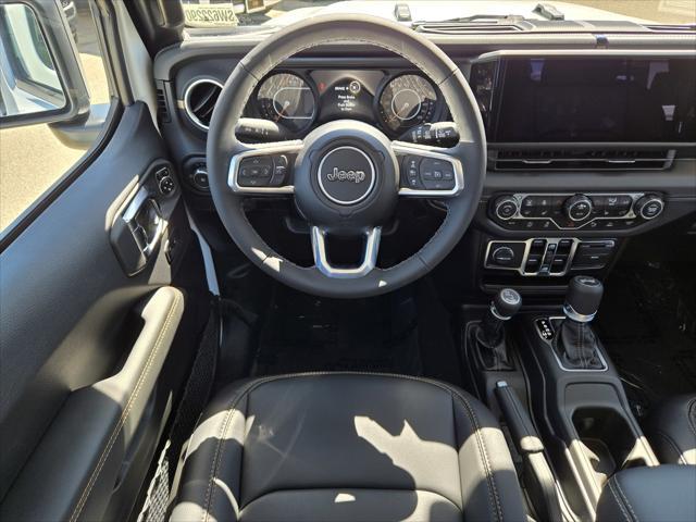 new 2025 Jeep Wrangler car, priced at $53,503