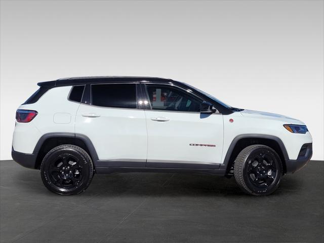 new 2024 Jeep Compass car, priced at $37,498