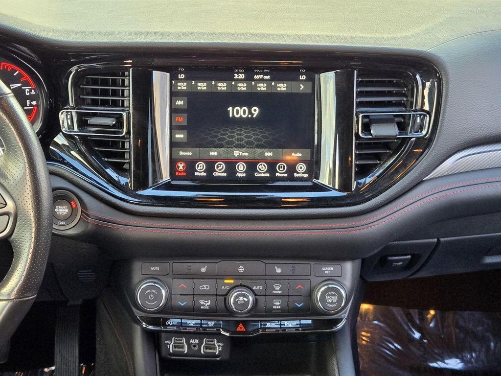 used 2023 Dodge Durango car, priced at $26,964