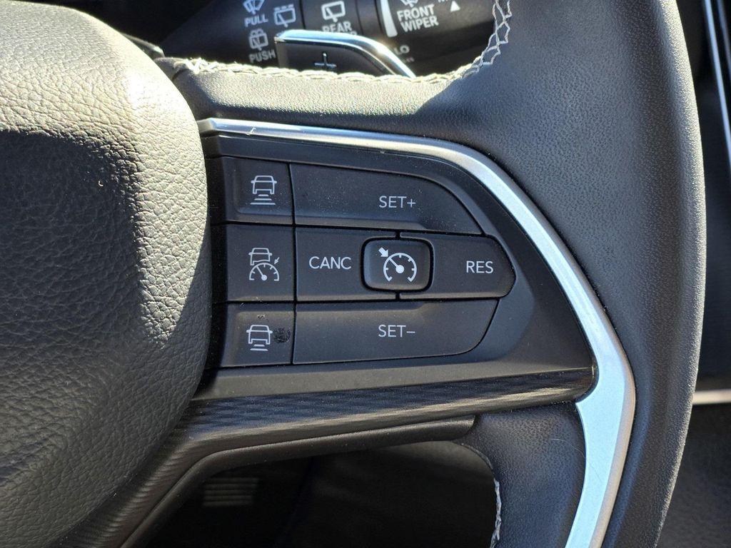 used 2023 Jeep Grand Cherokee L car, priced at $27,765