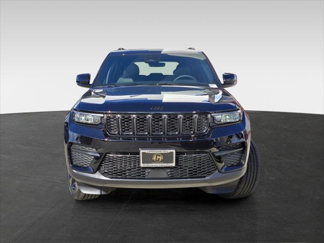 new 2025 Jeep Grand Cherokee car, priced at $49,170