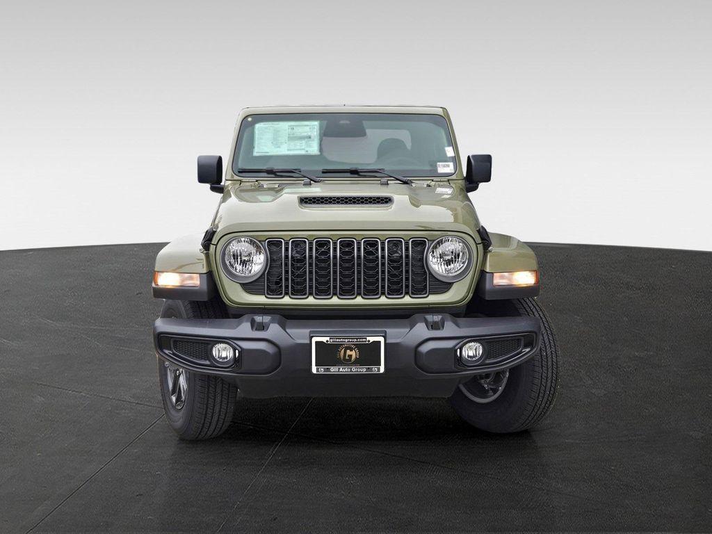 new 2026 Jeep Gladiator car, priced at $49,320