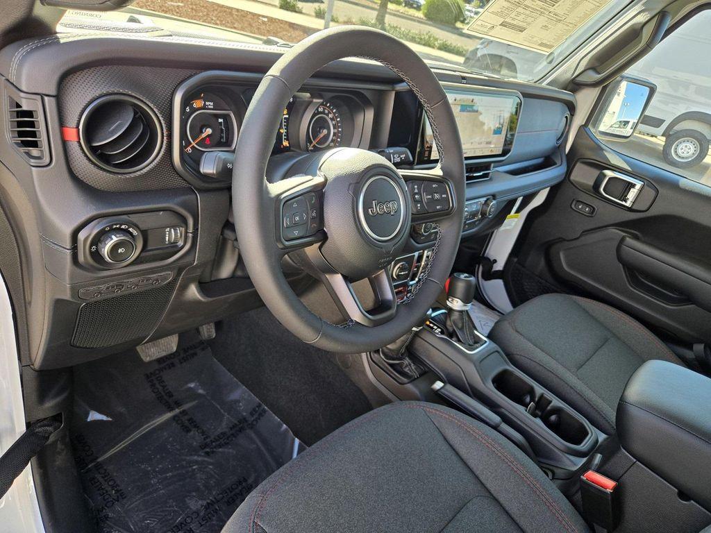 new 2025 Jeep Wrangler car, priced at $61,785