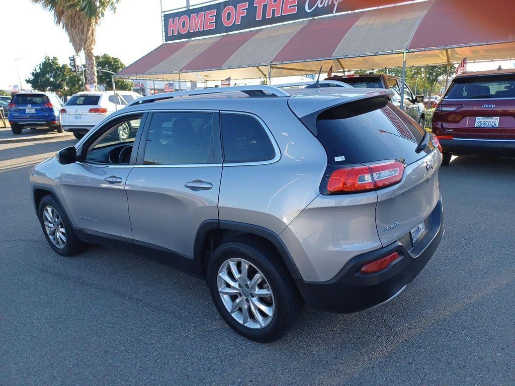 used 2017 Jeep Cherokee car, priced at $11,643