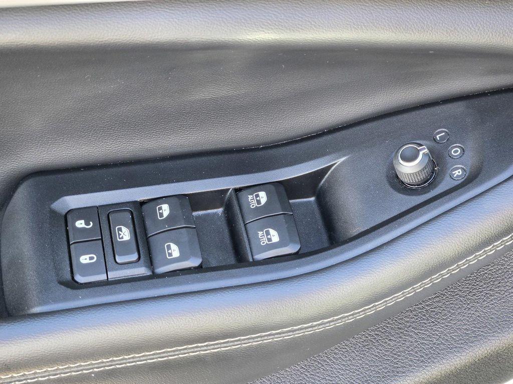 used 2024 Jeep Grand Cherokee 4xe car, priced at $27,494